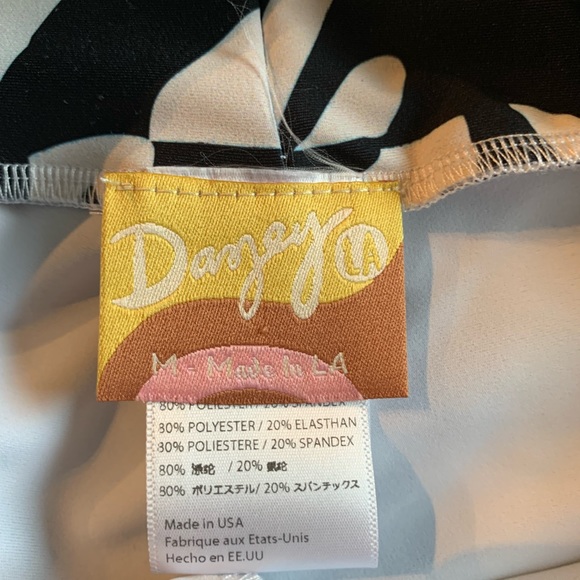 Dazey LA leggings size M, new without tags - Picture 3 of 7